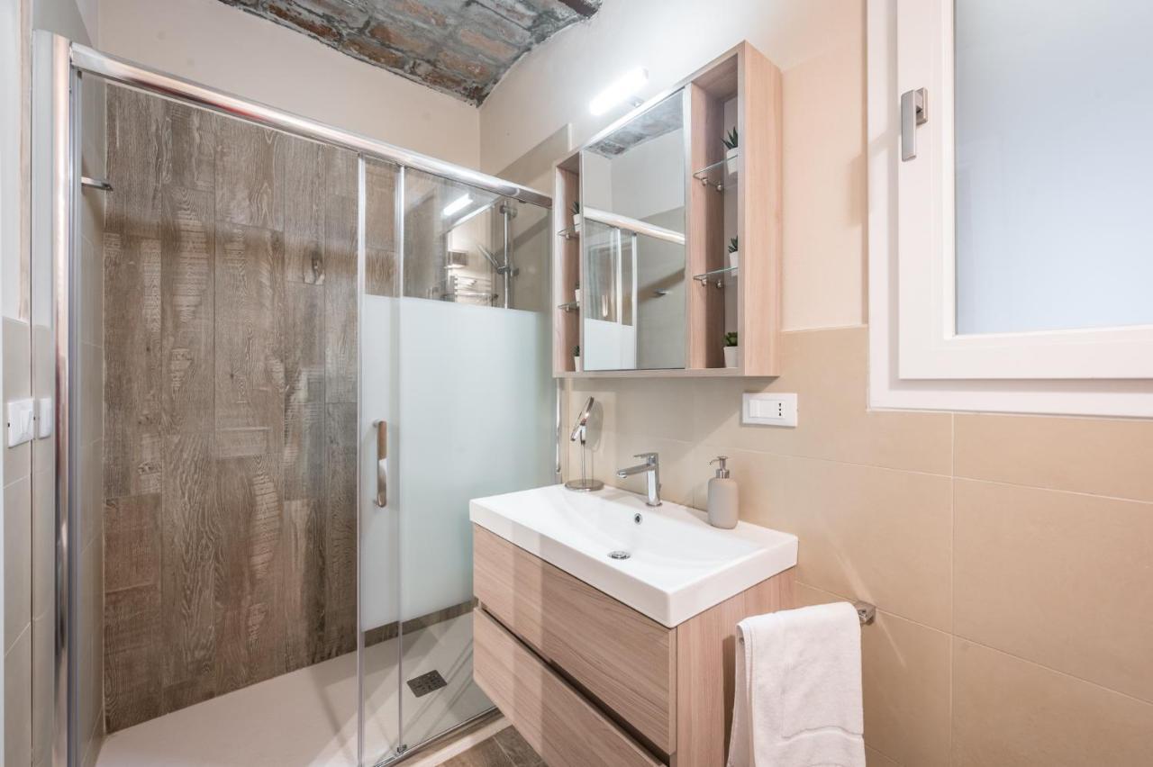 Broccaindosso Wood Apartments 5* Болоня Екстериор снимка