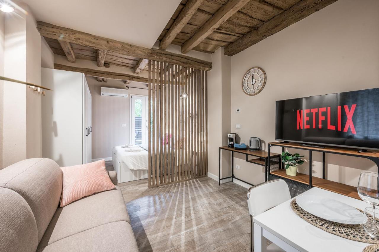 Broccaindosso Wood Apartments 5* Болоня Екстериор снимка