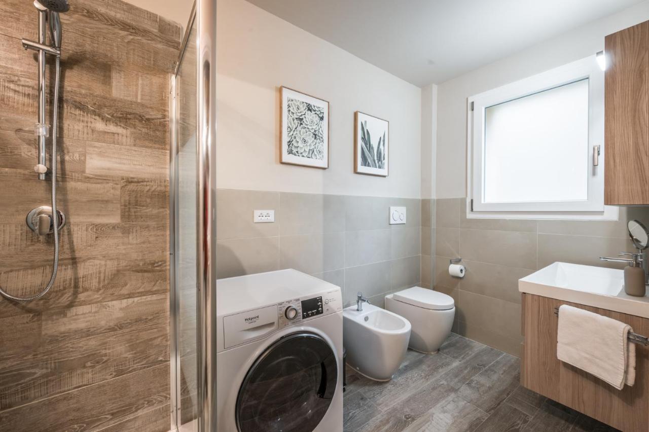 Broccaindosso Wood Apartments 5* Болоня Екстериор снимка
