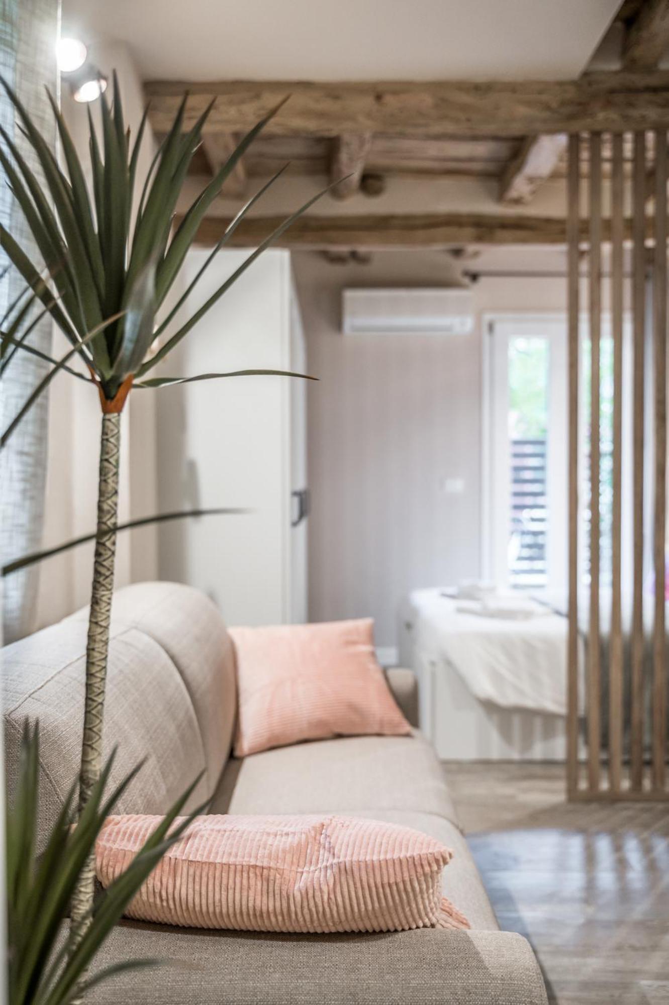 Broccaindosso Wood Apartments 5* Болоня Екстериор снимка